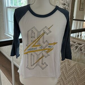 Chaser AC/DC Crop Baseball Tee sz Small